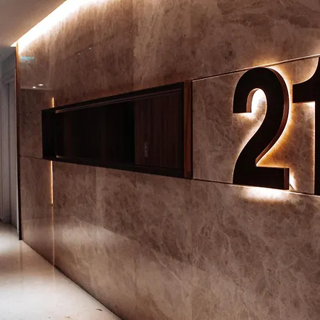 Skyhigh 360 Gym & Pool 公寓 尼科西亚