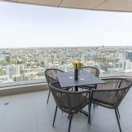 Skyhigh 360 Gym & Pool *