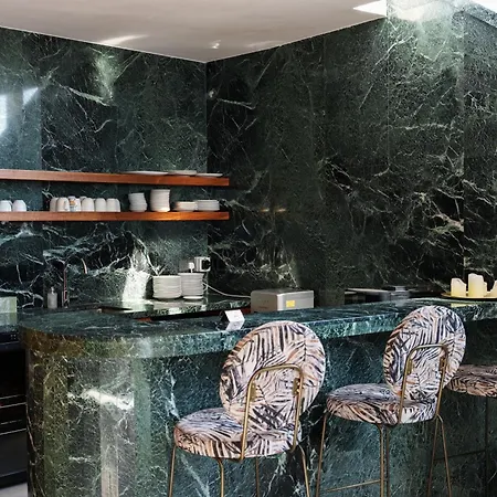 Skyhigh 360 Gym & Pool *