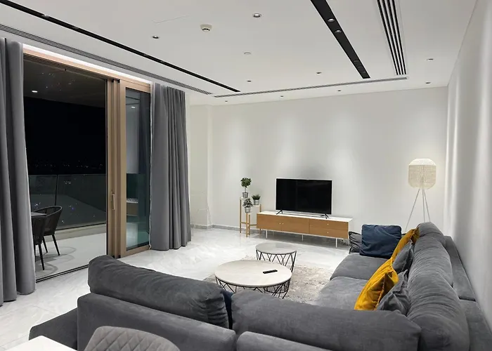 Apartmán Skyhigh 360 Gym & Pool Nikósie