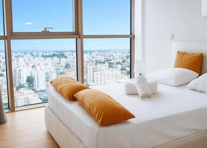 Skyhigh 360 Gym & Pool Apartmán